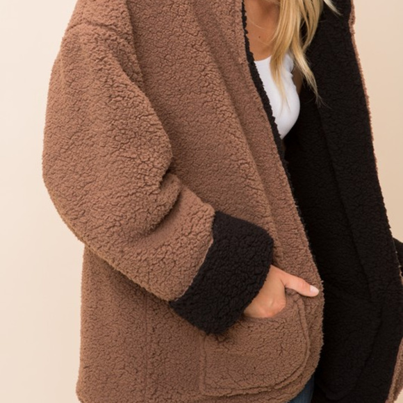 *1 LEFT*  Plush, REVERSIBLE & Soft Jacket Hoodie - Picture 2 of 8